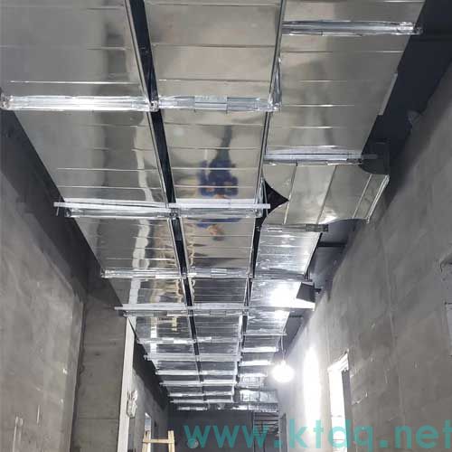 鍍鋅鐵皮通風管道@鍍鋅鐵皮通風管道批發價格@鍍鋅鐵皮通風管規格(圖1)